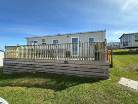 Liskey Hill Caravan Park - Holiday Accommodation 3043 - Cornwall - 1188775 - thumbnail photo 11