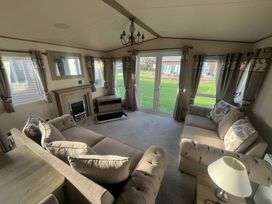 Cala Gran Holiday Park - Holiday Accommodation 3068 - Lake District - 1188779 - thumbnail photo 2