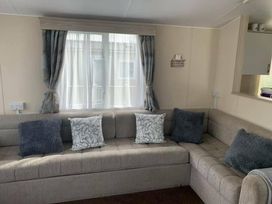 Hoburne Blue Anchor - Holiday Accommodation 307 - Devon - 1188780 - thumbnail photo 3