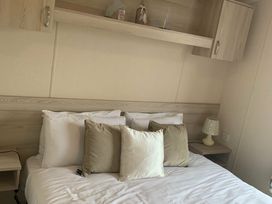 Hoburne Blue Anchor - Holiday Accommodation 307 - Devon - 1188780 - thumbnail photo 9