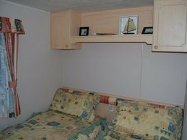 Edwards Leisure Park - Holiday Accommodation 318 - North Wales - 1188786 - thumbnail photo 2