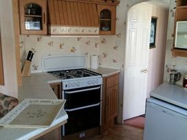 Edwards Leisure Park - Holiday Accommodation 318 - North Wales - 1188786 - thumbnail photo 6