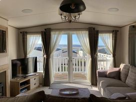 Chesil Beach Holiday Park - Holiday Accommodation 3183 - Dorset - 1188787 - thumbnail photo 6