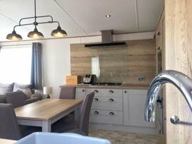 Chesil Beach Holiday Park - Holiday Accommodation 3183 - Dorset - 1188787 - thumbnail photo 8