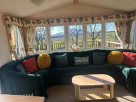 Cefn Caer Ferch (private land) - Holiday Accommodation 3251 - North Wales - 1188790 - thumbnail photo 7