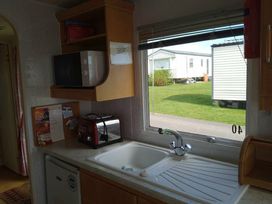 West Wayland Caravan Park - Holiday Accommodation 3255 - Devon - 1188791 - thumbnail photo 7