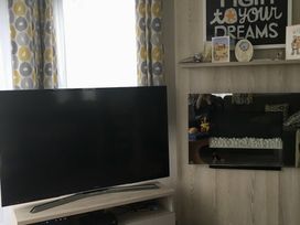 Thornwick Bay Holiday Village - Holiday Accommodation 3303 - North Yorkshire (incl. Whitby) - 1188794 - thumbnail photo 5
