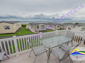 Devon Cliffs Holiday Park - Holiday Accommodation 3305 - Devon - 1188795 - thumbnail photo 16