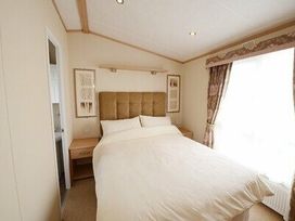 Rockley Park - Holiday Accommodation 3394 - Dorset - 1188799 - thumbnail photo 8