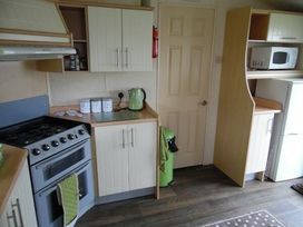 Hafan y Mor Haven - Holiday Accommodation 3422 - North Wales - 1188806 - thumbnail photo 9