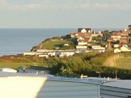 Trimingham House Caravan Park - Holiday Accommodation 3496 - Norfolk - 1188811 - thumbnail photo 7