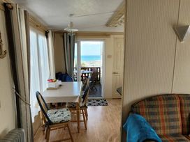 Trimingham House Caravan Park - Holiday Accommodation 3496 - Norfolk - 1188811 - thumbnail photo 10