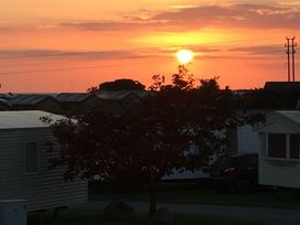 Littlesea Holiday Park - Holiday Accommodation 3549 - Dorset - 1188818 - thumbnail photo 13
