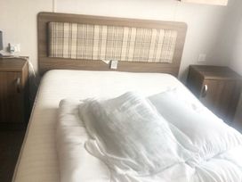 Marton Mere Holiday Village - Holiday Accommodation 3560 - Lake District - 1188820 - thumbnail photo 11