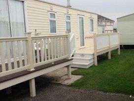 Happy Days Caravan Park - Holiday Accommodation 3599 - North Wales - 1188824 - thumbnail photo 11
