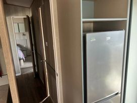 Marton Mere Holiday Village - Holiday Accommodation 3628 - Lake District - 1188825 - thumbnail photo 2