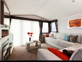 Berwick Holiday Park - Holiday Accommodation 37 - Scottish Lowlands - 1188829 - thumbnail photo 4