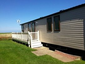 Berwick Holiday Park - Holiday Accommodation 37 - Scottish Lowlands - 1188829 - thumbnail photo 8