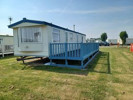 The Chase - Holiday Accommodation 3717 - Lincolnshire - 1188830 - thumbnail photo 2