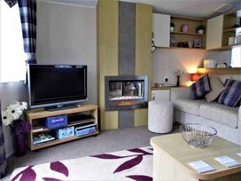 St Minver Holiday Park - Holiday Accommodation 380 - Cornwall - 1188832 - thumbnail photo 7