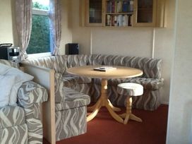 Little Argham (private land) - Holiday Accommodation 382 - North Yorkshire (incl. Whitby) - 1188834 - thumbnail photo 2