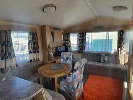 Butlins Skegness - Holiday Accommodation 3896 - Lincolnshire - 1188839 - thumbnail photo 2