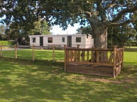 Pwllheli (private land) - Holiday Accommodation 3955 - North Wales - 1188840 - thumbnail photo 2