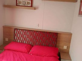 Butlins Minehead - Holiday Accommodation 3964 - Devon - 1188841 - thumbnail photo 10