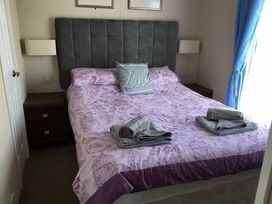 Primrose Valley Holiday Park - Holiday Accommodation 3965 - North Yorkshire (incl. Whitby) - 1188842 - thumbnail photo 10