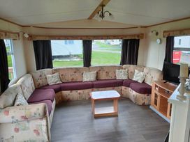 Seven Bays Park (Maribou) - Holiday Accommodation 3966 - Cornwall - 1188843 - thumbnail photo 7
