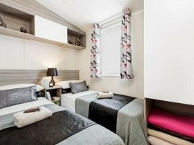 Unity Holiday Resort - Holiday Accommodation 3981 - Somerset & Wiltshire - 1188844 - thumbnail photo 7