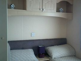Coopers Beach Holiday Park - Holiday Accommodation 3999 - Suffolk & Essex - 1188846 - thumbnail photo 7