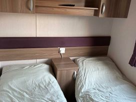 Primrose Valley Holiday Park - Holiday Accommodation 4062 - North Yorkshire (incl. Whitby) - 1188847 - thumbnail photo 8