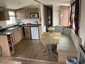 Berwick Holiday Park - Holiday Accommodation 4088 - Scottish Lowlands - 1188848 - thumbnail photo 7