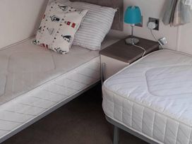 Lido Beach Holiday Park - Holiday Accommodation 4111 - North Wales - 1188853 - thumbnail photo 6