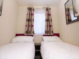 Shorefield Country Park - Holiday Accommodation 4132 - Dorset - 1188854 - thumbnail photo 10
