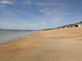 Shorefield Country Park - Holiday Accommodation 4132 - Dorset - 1188854 - thumbnail photo 13