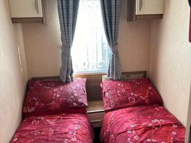 Trecco Bay - Holiday Accommodation 4162 - Somerset & Wiltshire - 1188855 - thumbnail photo 7