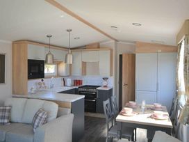 Perran Sands - Holiday Accommodation 4301 - Cornwall - 1188862 - thumbnail photo 5