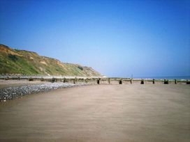 Kiln Cliffs Caravan Park - Holiday Accommodation 432 - Norfolk - 1188864 - thumbnail photo 15