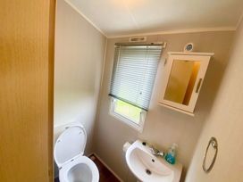 Hafan y Mor Haven - Holiday Accommodation 4345 - North Wales - 1188866 - thumbnail photo 12