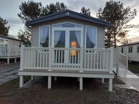 Reighton Sands Holiday Park - Holiday Accommodation 4398 - North Yorkshire (incl. Whitby) - 1188868 - thumbnail photo 12