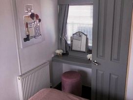 Golden Sands Kinmel Bay - Holiday Accommodation 4446 - North Wales - 1188871 - thumbnail photo 12
