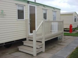 Coastfield Holiday Village - Holiday Accommodation 4453 - Lincolnshire - 1188872 - thumbnail photo 1