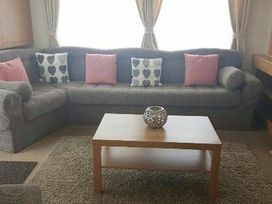 Coastfield Holiday Village - Holiday Accommodation 4453 - Lincolnshire - 1188872 - thumbnail photo 4