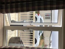 Unity Holiday Resort - Holiday Accommodation 4470 - Somerset & Wiltshire - 1188873 - thumbnail photo 9