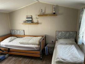 Coastfield Holiday Village - Holiday Accommodation 4562 - Lincolnshire - 1188882 - thumbnail photo 3