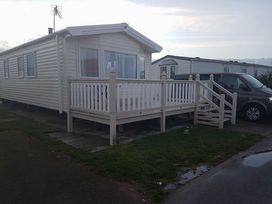 Coastfield Holiday Village - Holiday Accommodation 4562 - Lincolnshire - 1188882 - thumbnail photo 6