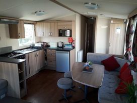 Perran Sands - Holiday Accommodation 4570 - Cornwall - 1188885 - thumbnail photo 3