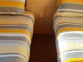 Presthaven Beach Resort - Holiday Accommodation 4775 - North Wales - 1188895 - thumbnail photo 12